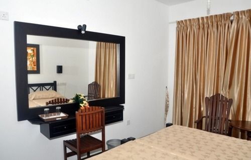 Scandinavia Hotel 希克杜沃 外观 照片